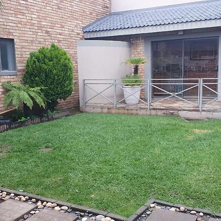 The Spare Bedroom Unit 1 Harrismith Exterior foto